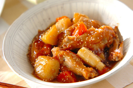 手羽肉の中華風煮込み
