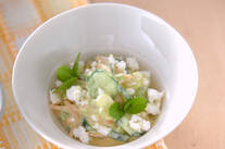 キュウリのサラダ