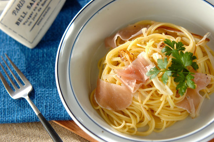 ネギのマリネと生ハムのパスタ