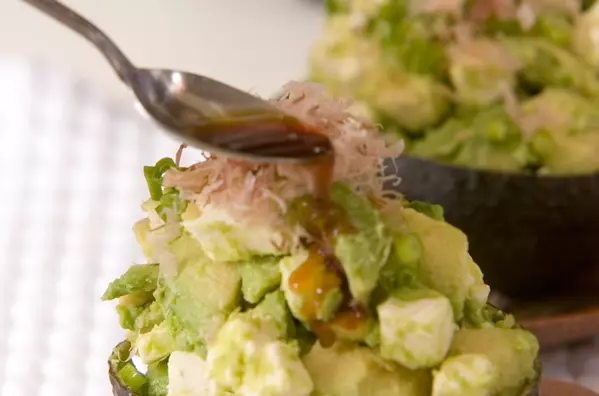 アボチーズ冷やっこ風の作り方3