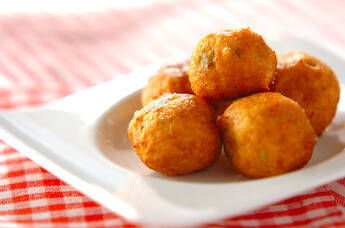 カボチャの揚げニョッキ