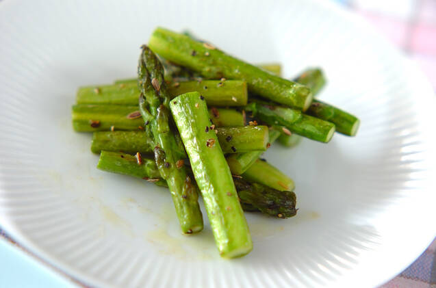 アスパラのクミンバター