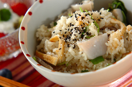 里芋入り炊き込みご飯