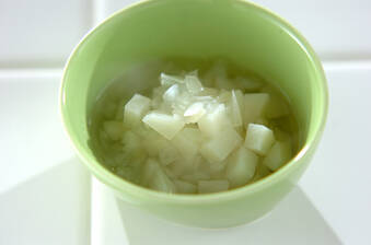 玉ネギとジャガイモのだし煮