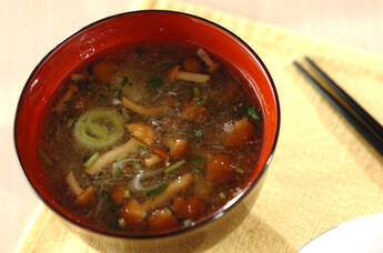 さっぱりナメコのおろし汁