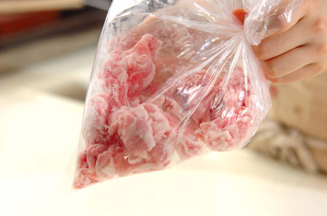 豚肉と白ネギの炒め物の作り方の手順1