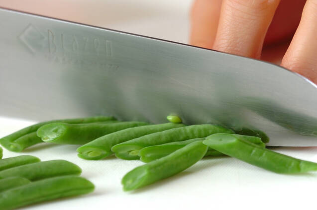 サヤインゲンのゴマ和えの作り方の手順1