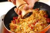 15分で本格焼き飯 ニンニクと豆板醤香るの作り方4