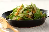 京のおばんざい　梨と水菜のサラダ