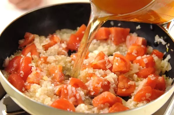 カキのトマトリゾットの作り方3