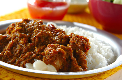 スパイスから作るチキンカレー