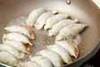 ふわふわ焼き餃子の作り方の手順7