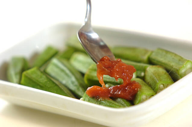 豚しゃぶと梅オクラの作り方の手順2