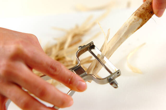 ゴボウのサッパリサラダの作り方の手順1