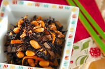 しっかり味がしみている ひじきの煮物 常備菜の定番 by杉本 亜希子さん