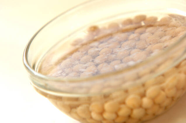 炒り大豆の甘辛煮の作り方の手順1