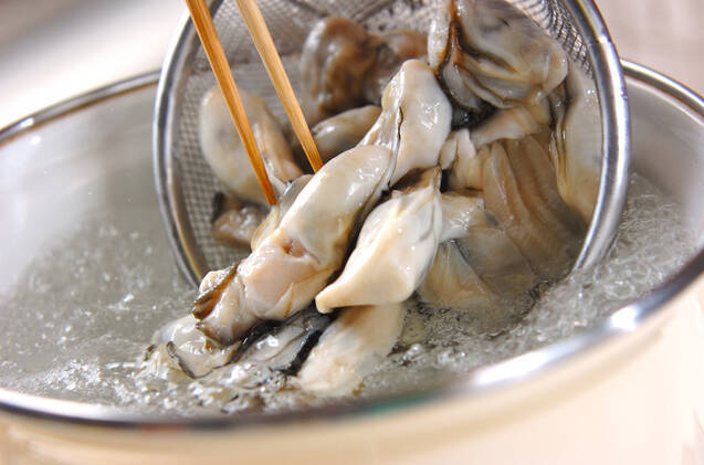 カキフライの作り方の手順1