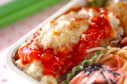 ジャガイモとコーンのミートグラタン