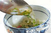 たっぷりネギの中華スープの作り方の手順4