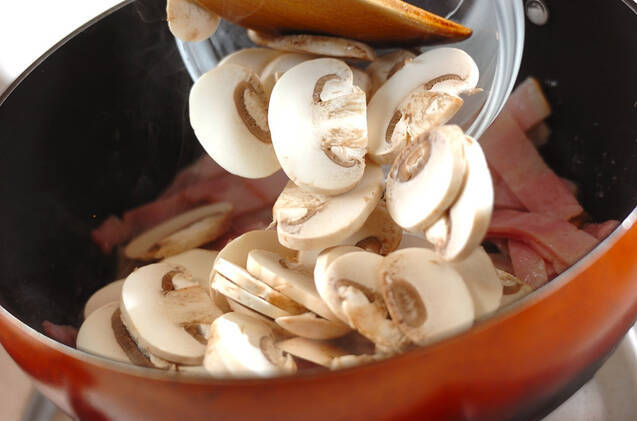 ベーコンキノコカレーの作り方の手順4