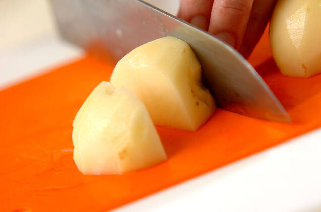 ジャガイモの煮物の作り方の手順1