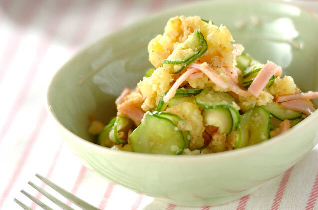 ゴマ風味のポテトサラダ