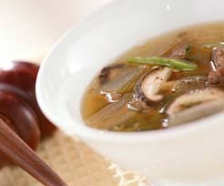 大根とニラのスープ