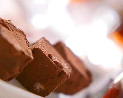 白と黒の生チョコレート