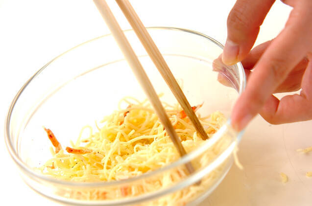 チーズのチュイルの作り方の手順1