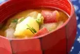 サツマイモのみそ汁