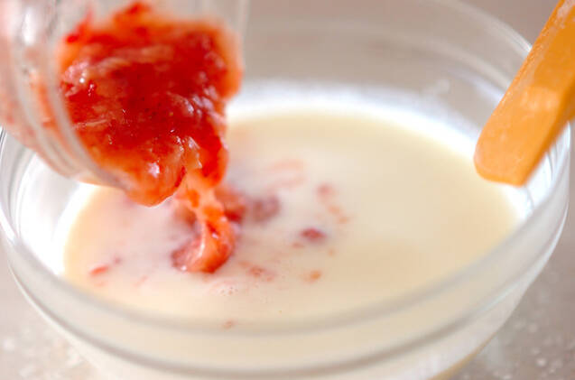 イチゴミルクプリンの作り方の手順4