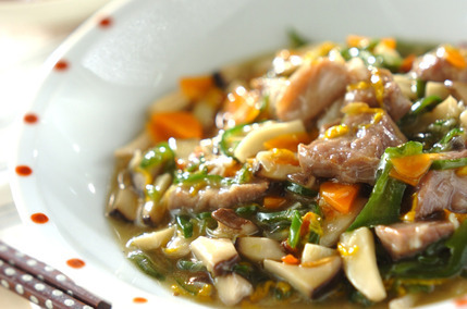 豚ロース肉の菊花炒め