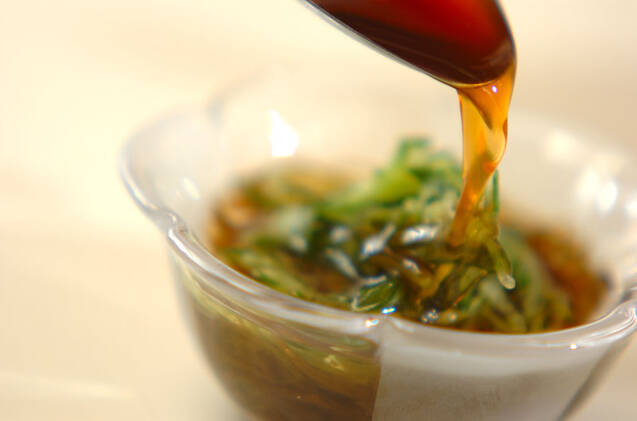 もずくとジュンサイの酢の物の作り方の手順5