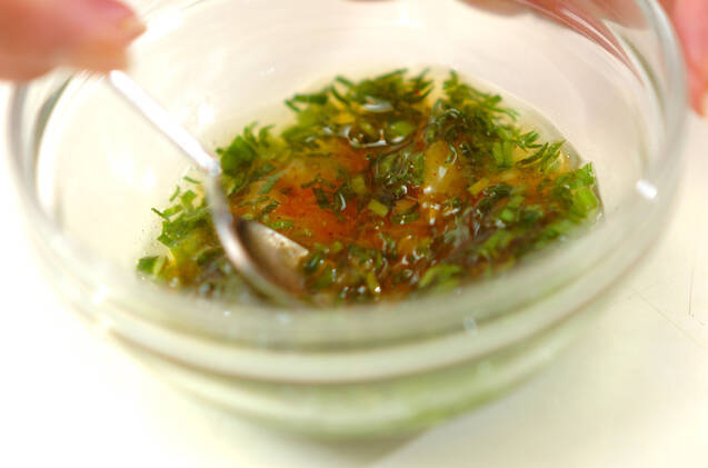 ニンニクドレッシングの作り方の手順1