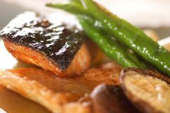 鮭の焼き南蛮風