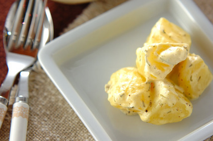 ジャガイモのハーブマヨ和え