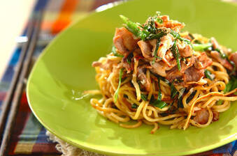 オイスターソースのニラ焼きそば