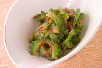 ゴーヤの梅おかか和え