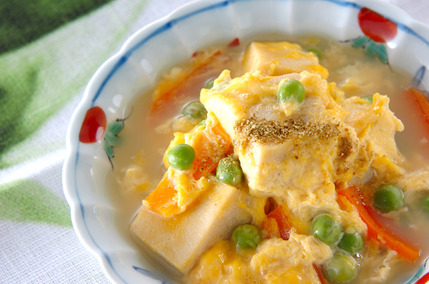 エンドウ豆の卵とじ