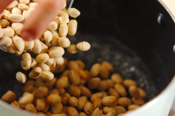 トマトとバジルのおつまみ大豆の作り方1