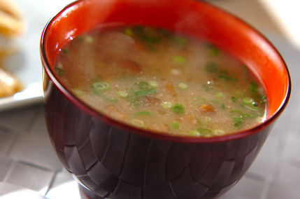 ナメコのみそ汁