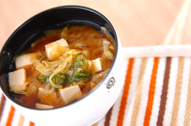 キャベツのみそ汁