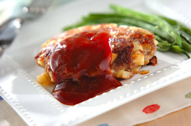 チーズポテト入りハンバーグ