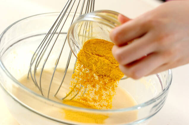 ハロウィンカボチャパンケーキの作り方の手順1