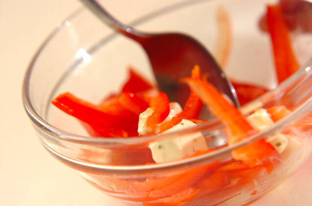 パプリカとクリームチーズの和えものの作り方の手順2