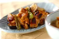 鶏とナスのニンニクじょうゆ炒め