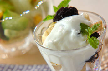 フルーツヨーグルト