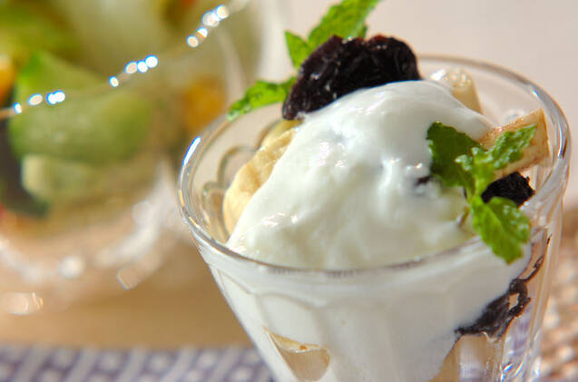 フルーツヨーグルト