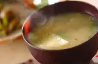 ジャガイモのみそ汁