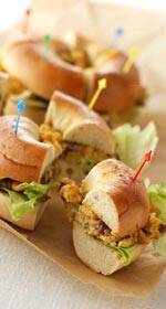 肉入り卵のベーグルサンド